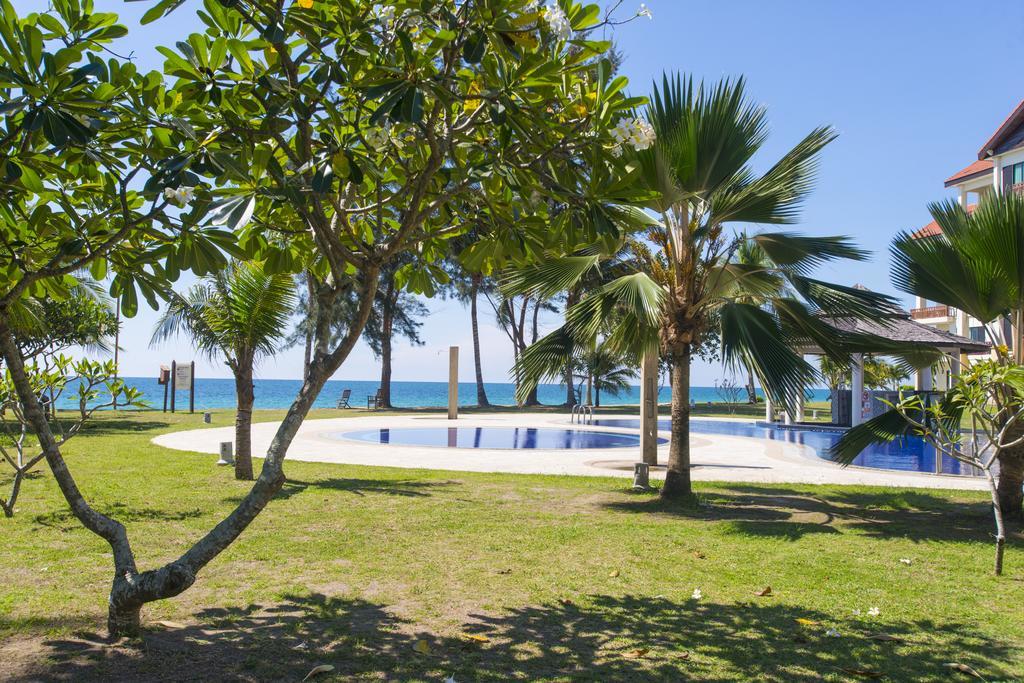 Sabah Beach Villas & Suites Kota Kinabalu Eksteriør billede