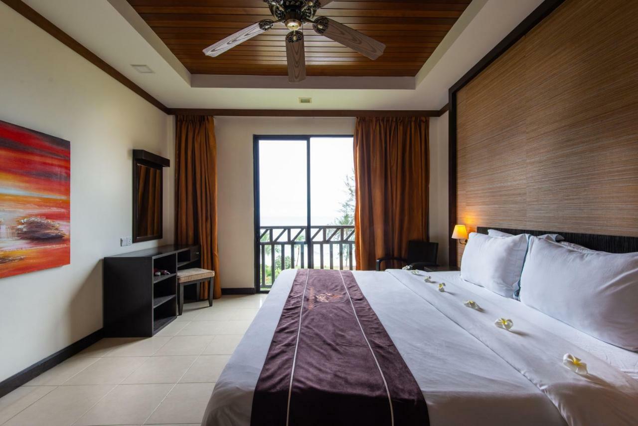 Sabah Beach Villas & Suites Kota Kinabalu Eksteriør billede
